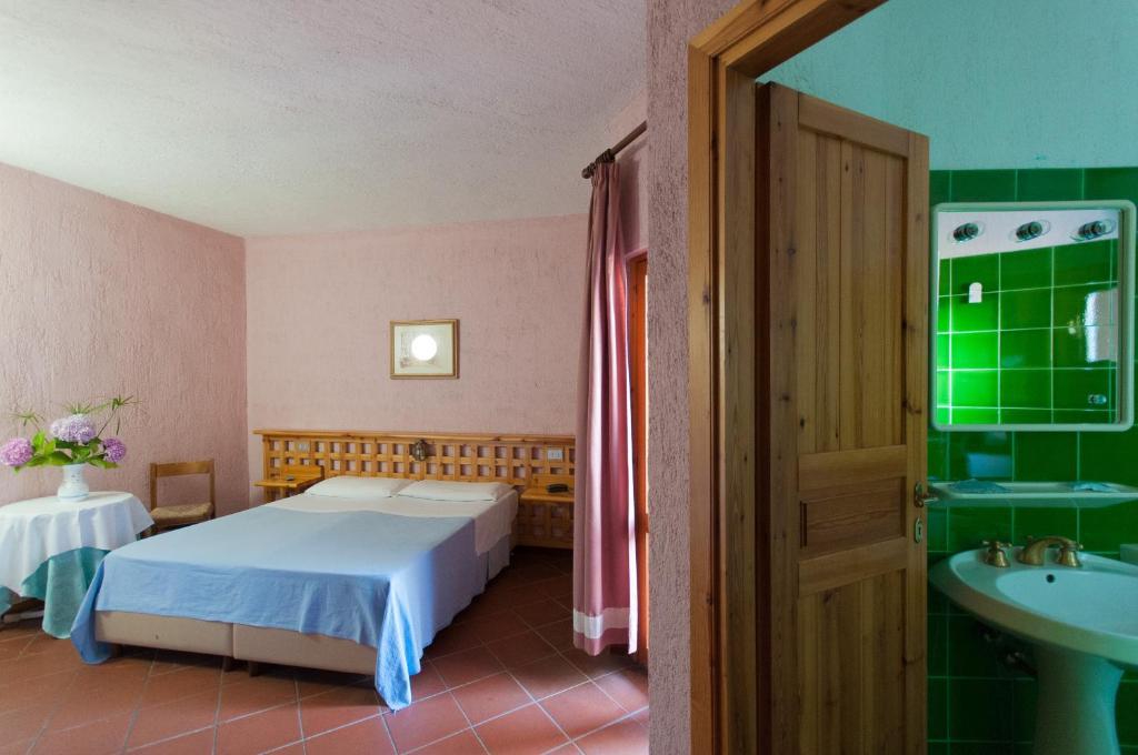 Hotel Scintilla San Teodoro  Chambre photo